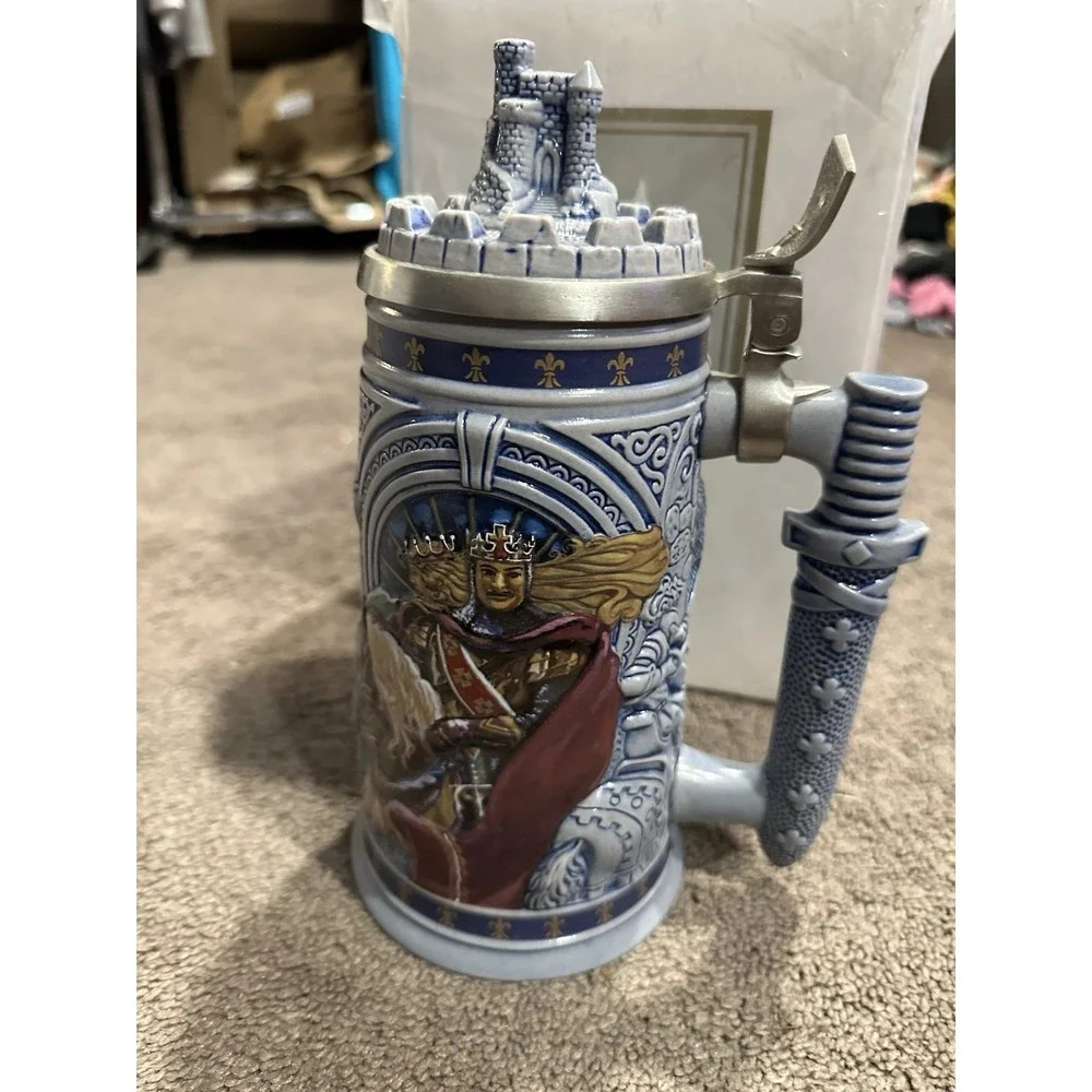 Vtg Avon 1995 Knights of Realm Lidded Beer Stein King Arthur Camelot Fantasy